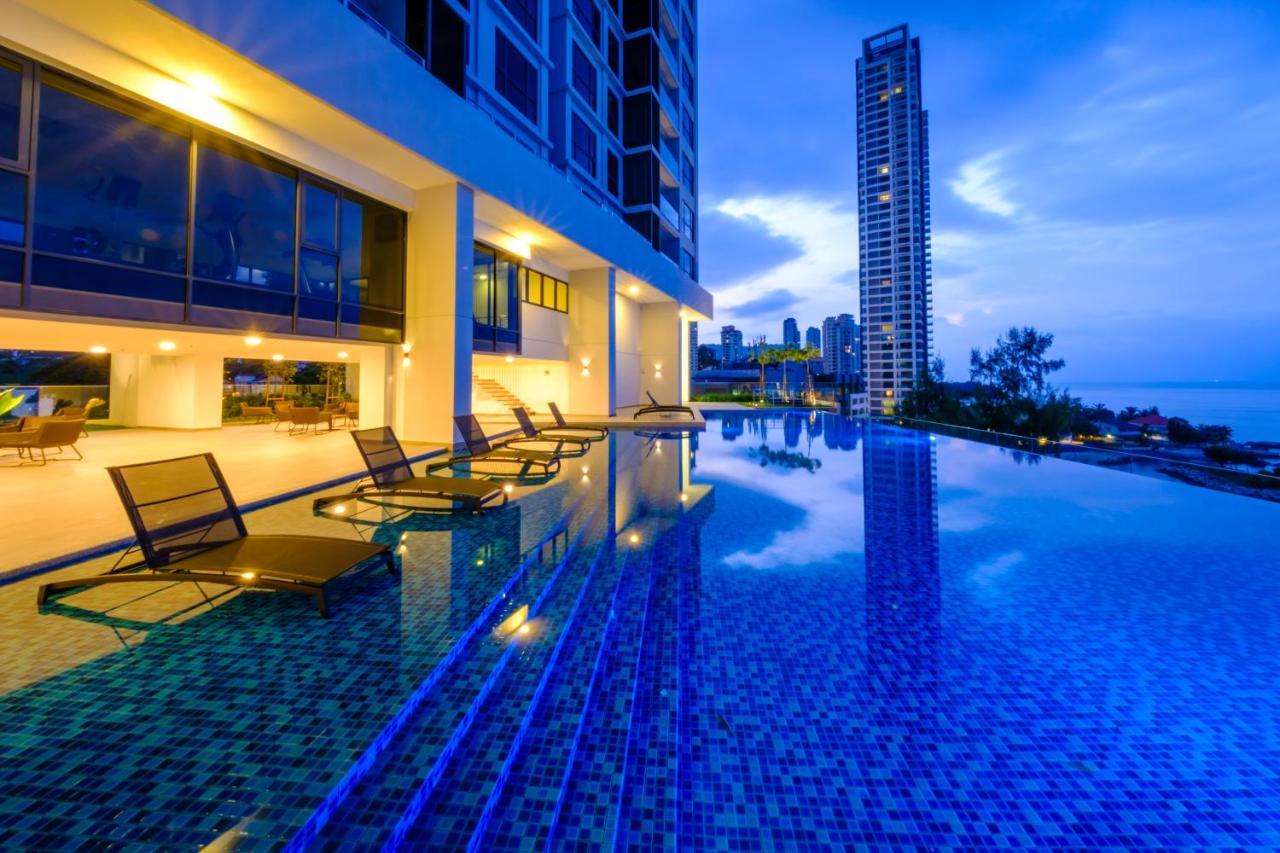 Tanjung Point Residences Tanjung Bungah  Exterior foto